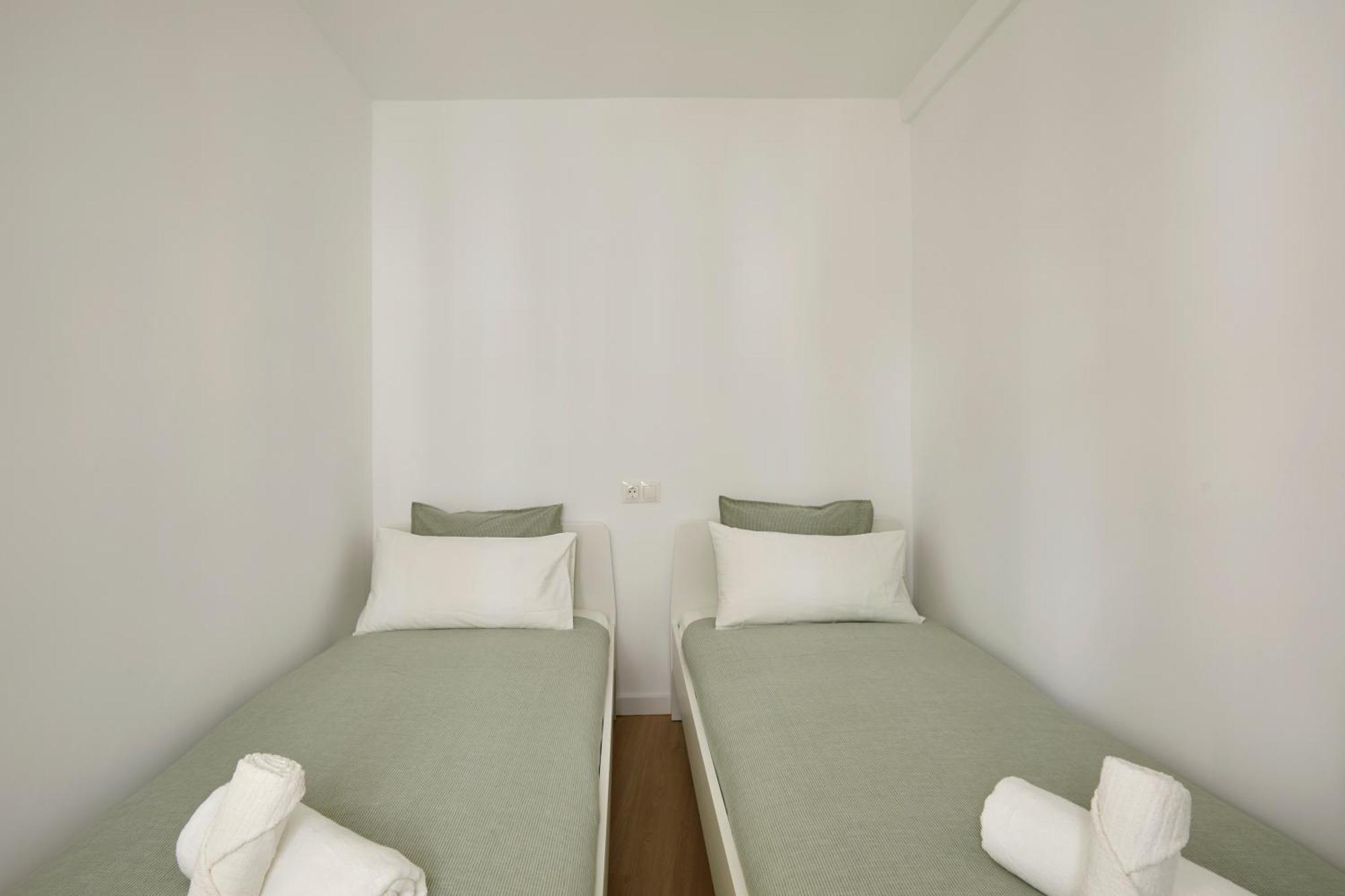 17 Next To El Molino Apartment